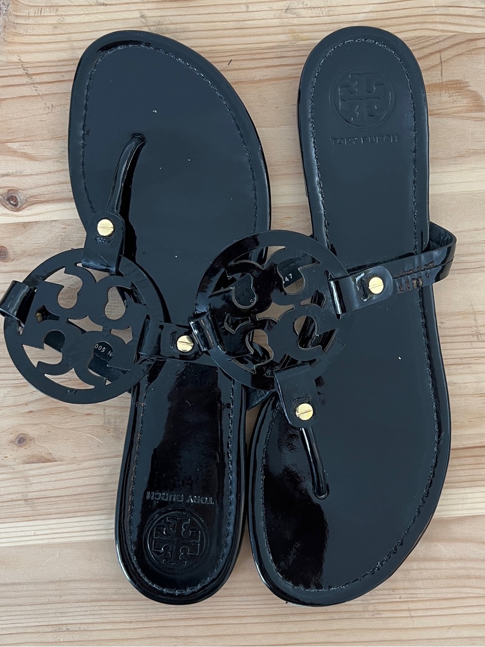 Tory Burch Black Patent Logo Thong Sandals